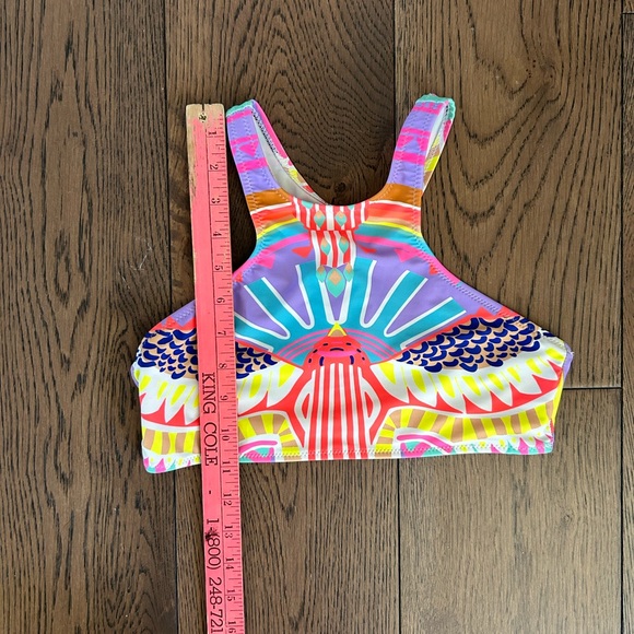 Cute & Colorful Amazon Sporty, Halter Style Swimsuit Racerback Top Size Small - Picture 5 of 7